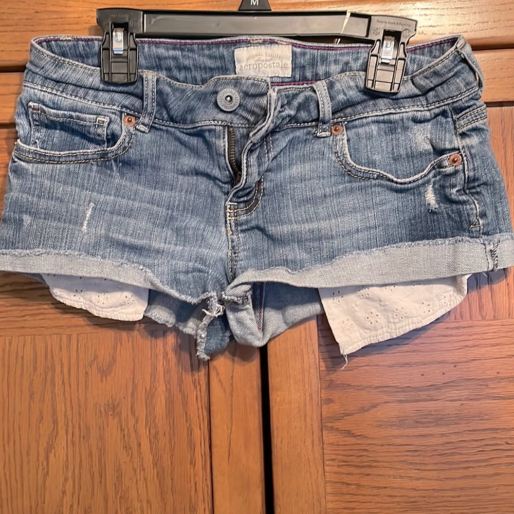 Aeropostale shorts Size 3/4
